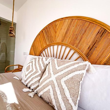 Chakra House Fuerteventura - Affordable Rooms In A Cozy Guesthouse Corralejo Exterior photo