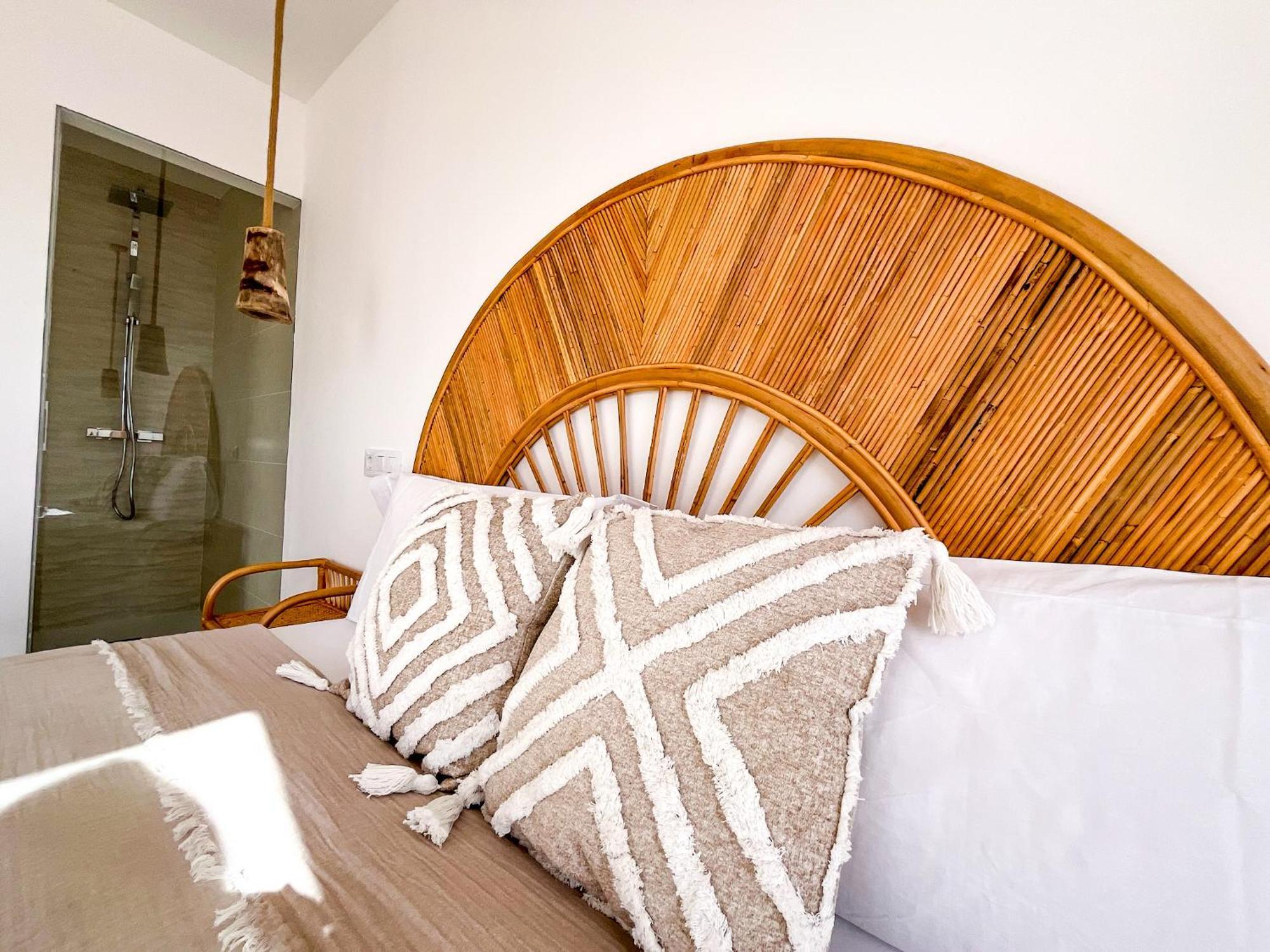 Chakra House Fuerteventura - Affordable Rooms In A Cozy Guesthouse Corralejo Exterior photo