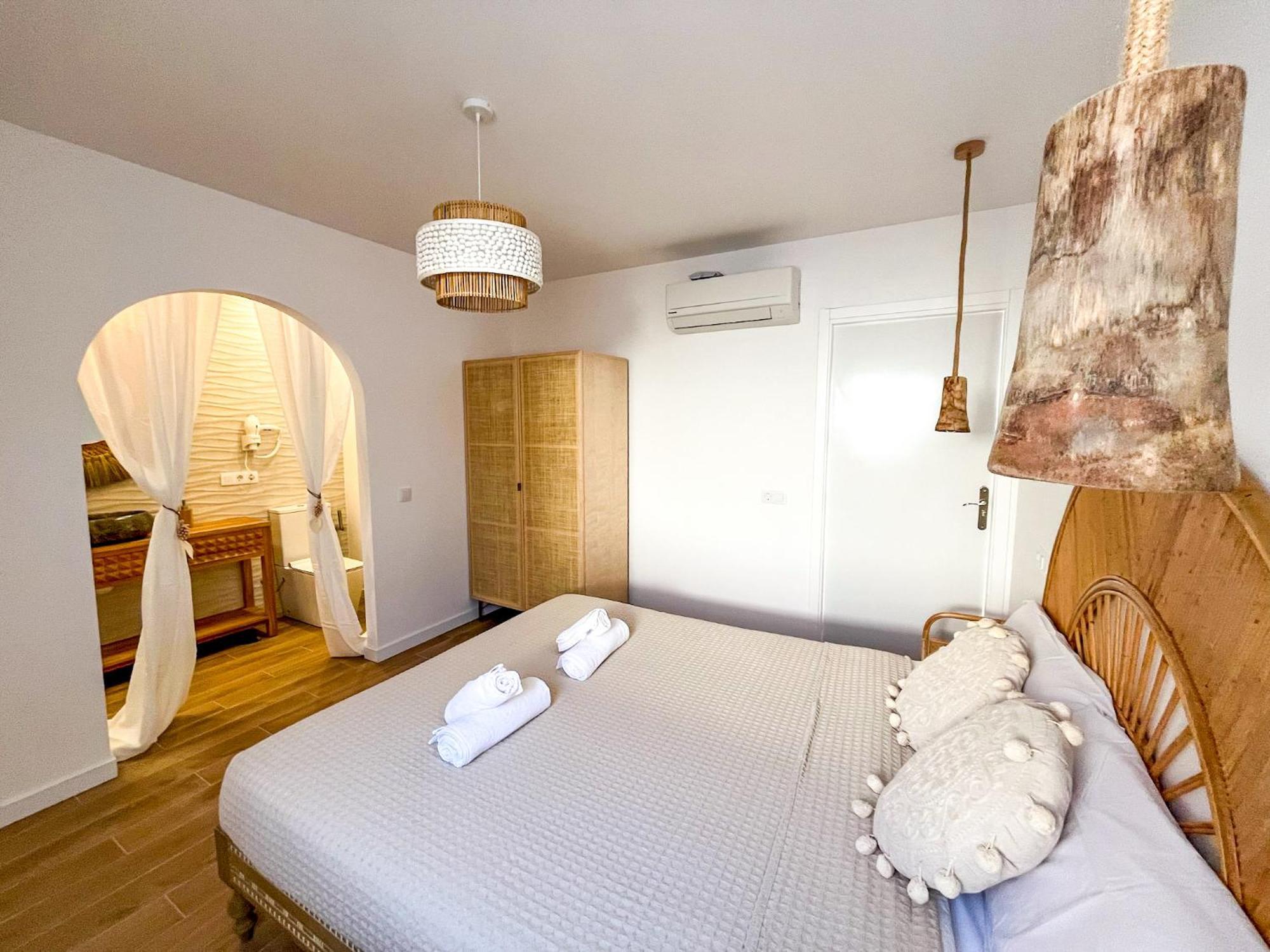 Chakra House Fuerteventura - Affordable Rooms In A Cozy Guesthouse Corralejo Exterior photo